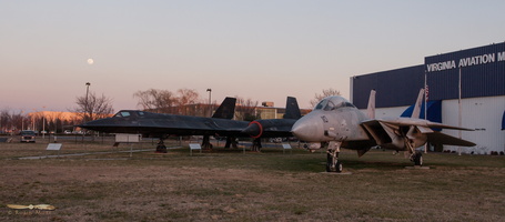 Lockheed SR-71A Blackbird & Grumman F-14D Tomcat