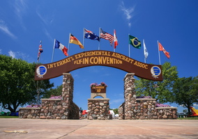 AirVenture brown arch welcomes visitors
