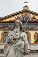 Statue of Saint Paul in front of the facade