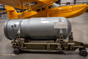 B53 bunker buster thermonuclear bomb