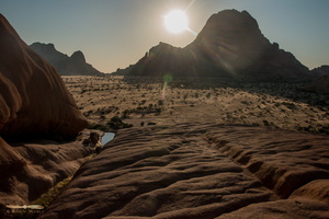 Rock pool with Gross Spitzkoppe