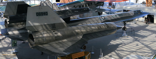 Lockheed M-21 #134 with D-21 drone - Click to zoom !