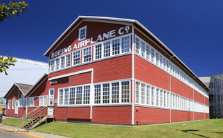 Boeing Red Barn - Click to zoom !