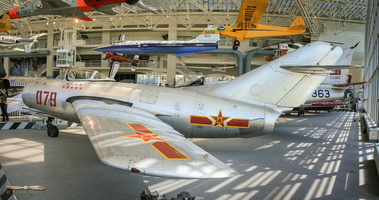 MiG-15bis (chinese built) - Click to zoom !