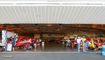 Biplanes Hangar