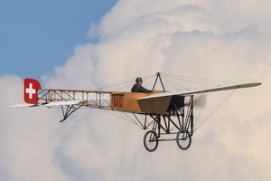 Blériot XI in swiss colors