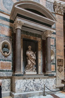Pantheon, details