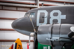Douglas C-47 Skytrain (Dakota)