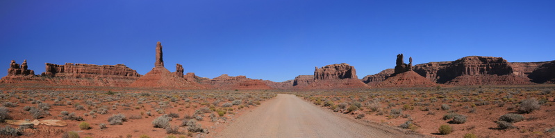 Valley of the Gods - Mexican hat, Utah - USA - 2007 