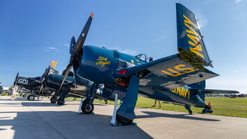 Blue Angels Grumman F8F-2 Bearcat N68RW