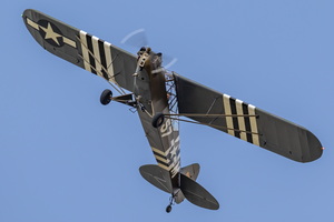 Piper L-4H Grasshopper SP-SAVO 