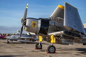 DOUGLAS SKYRAIDER, AD-4N F-AZFN, 125716

