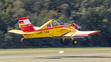 D-FOAB PZL-106A Kruk DDR-TAB