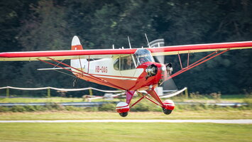 HB-OAG Piper J-3C-65 Cub c/n 12847