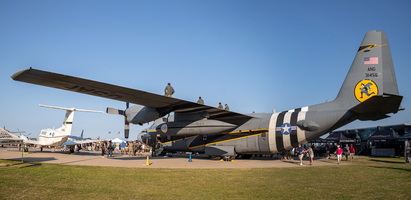 Lockheed C-130H-3 c/n 382-5361 s/n 93-1456 103rd AW CT ANG