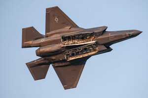 Lockheed F-35A-4 c/n AF-345 s/n 20-5585 421st FS