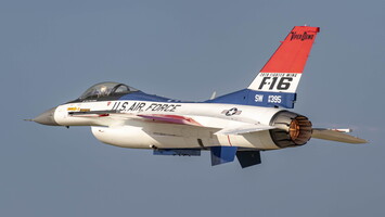 Lockheed F-16CM-50-CF c/n CC-93 s/n 91-0395 55th FS YF-16 livery
