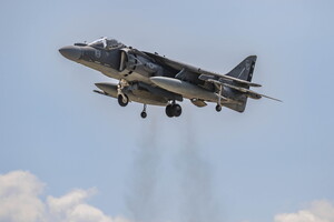 McDonnell Douglas AV-8B+(R) c/n 300 BuNo 165428 VMA-231