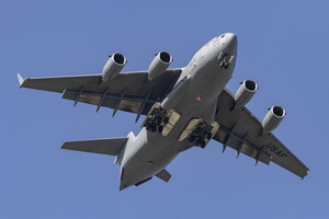 McDonnell Douglas (Boeing) C-17A c/n 50058/F057/P54  s/n 98-0054 437th AW