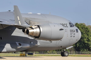 McDonnell Douglas (Boeing) C-17A c/n 50058/F057/P54  s/n 98-0054 437th AW